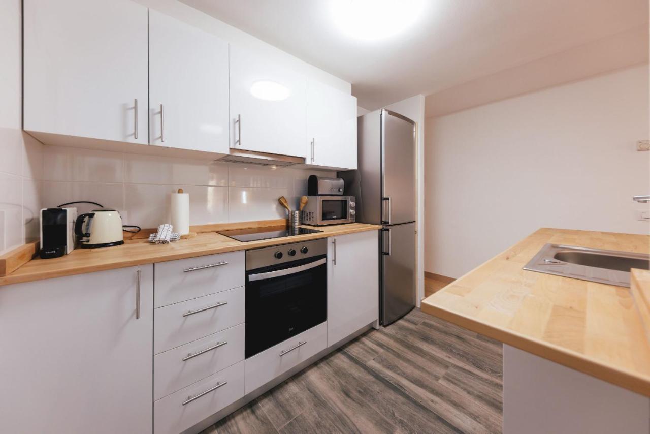 Bravissimo Pont De La Princesa, Comfortable 3-Bedroom Apartment Girona Exterior photo