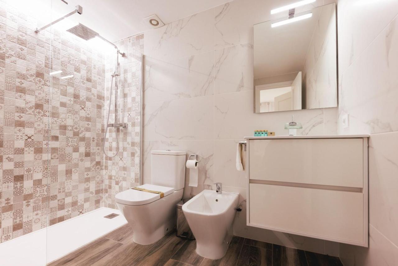 Bravissimo Pont De La Princesa, Comfortable 3-Bedroom Apartment Girona Exterior photo