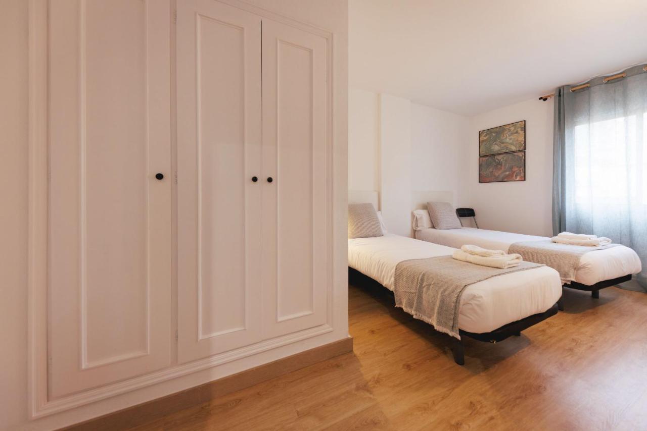 Bravissimo Pont De La Princesa, Comfortable 3-Bedroom Apartment Girona Exterior photo